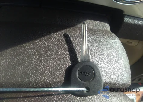 2011 Buick Enclave 2Xl z USA, uszkodzony, nr VIN 5GAKVCED2BJ301407